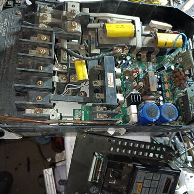 18.5kw变频器mig100q201h模块p65812议价及维修！
