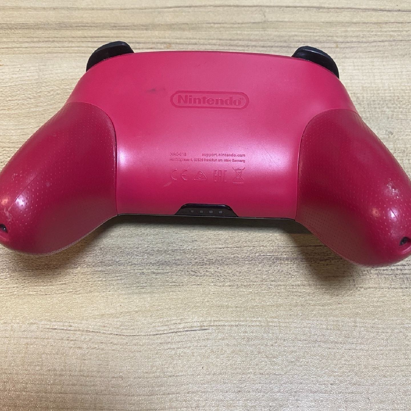 任天堂Switch Pro手柄，异度之刃限定版，按键摇杆灵敏--议价商品