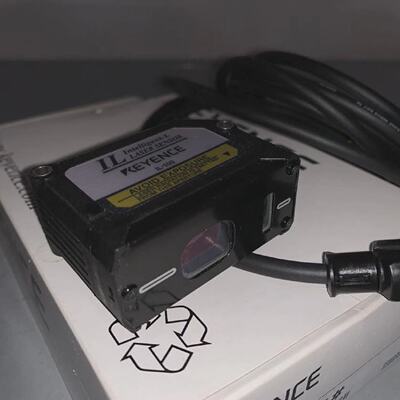 KeyenceIL100激光传感器二手