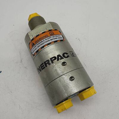 Enerpac PID322 Oil Intensifier