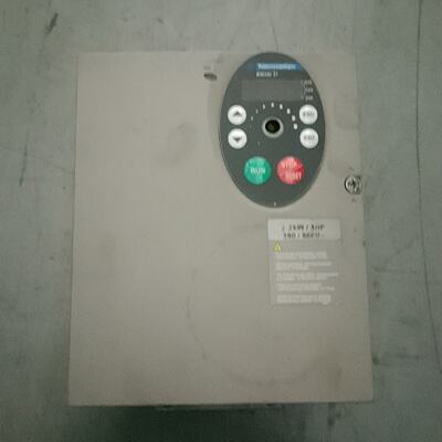 施耐德ATV31HU22N4A变频器--议价商品
