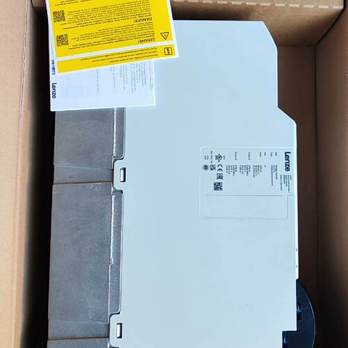 全新带包装伦茨Lenzei700伺服驱动器E70ACMD-议价