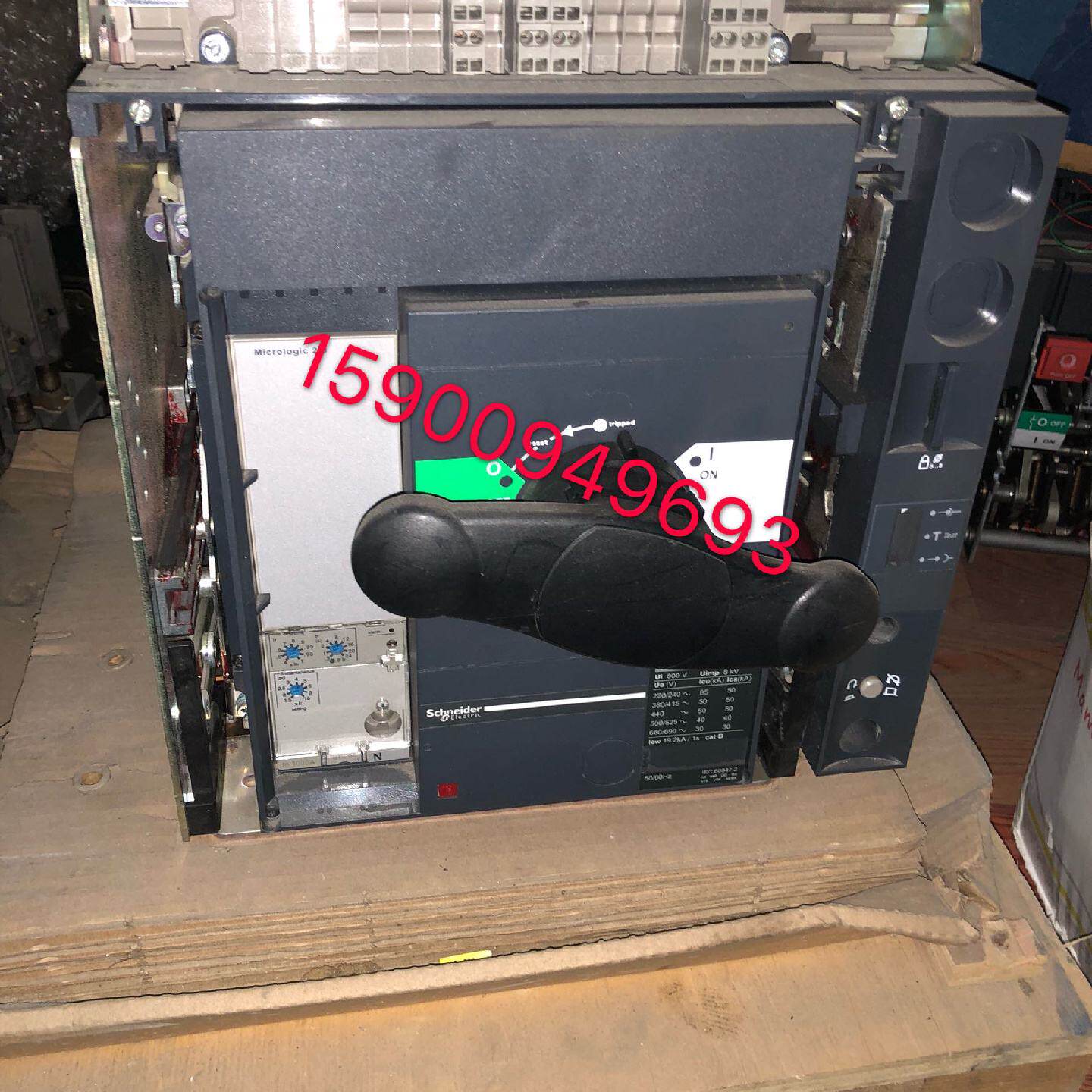 议价施耐德塑壳断路器NS800N2.0标准旋转手柄抽出式