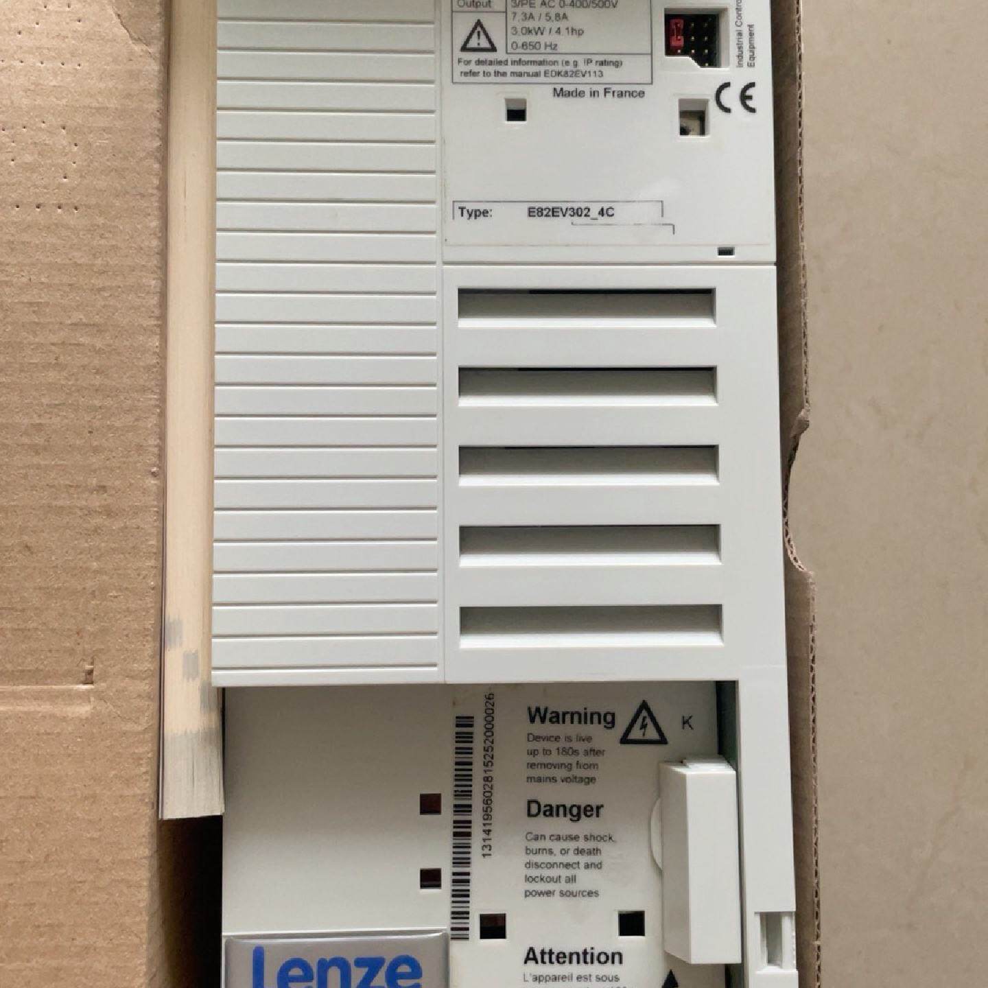 询价伦茨8200变频器E82EV3024C