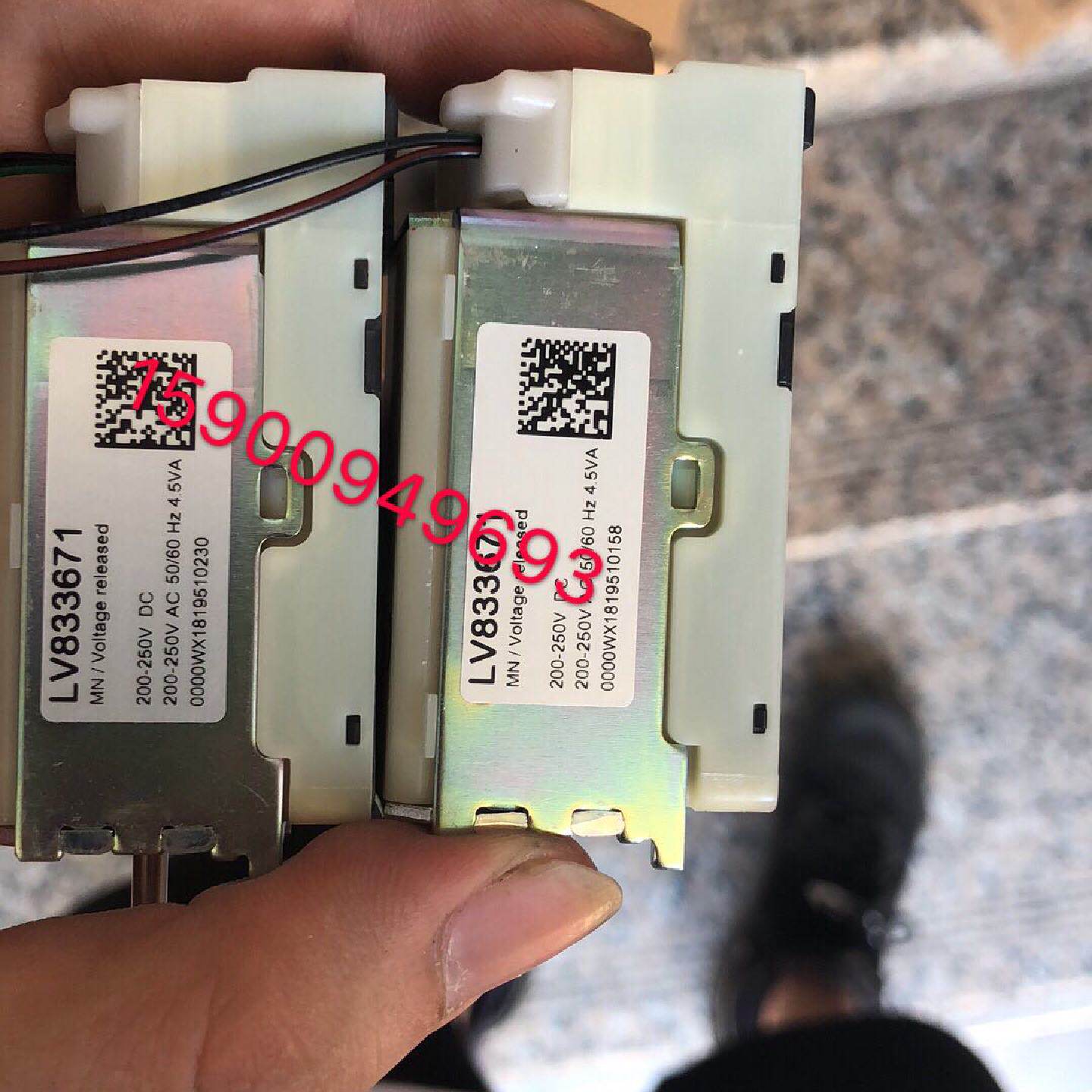 议价全新原装正品施耐德新款框架断路器MTZ欠压线圈220V LV833671