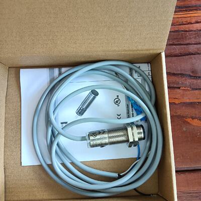 OBT500-18GM60-E4倍加福光电开关，全新—议价