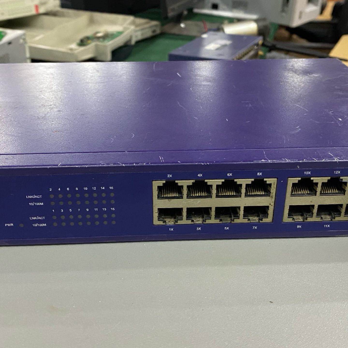 磊科Netcore 16口百兆交换机，型号NSD 1016D--议价商品