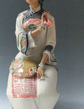 公仔花石古典 湾美女华陶瓷 工艺品样年