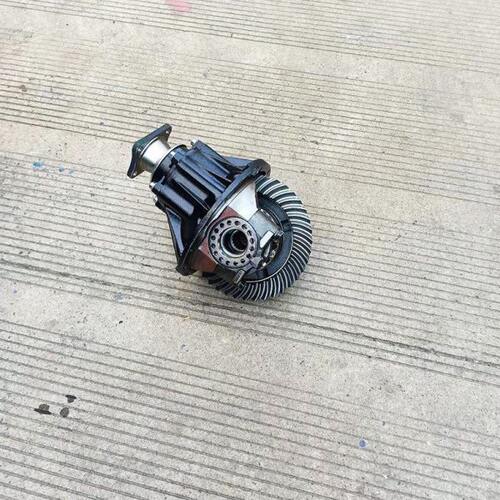 适用江淮货车配件威铃江淮铃帅铃后桥壳差速器减速器总成汽车后桥