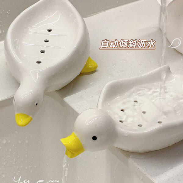 卡通鸭子洗澡香皂碟可爱卫生间沥水摆件置物架肥皂盒陶瓷家用皂盒