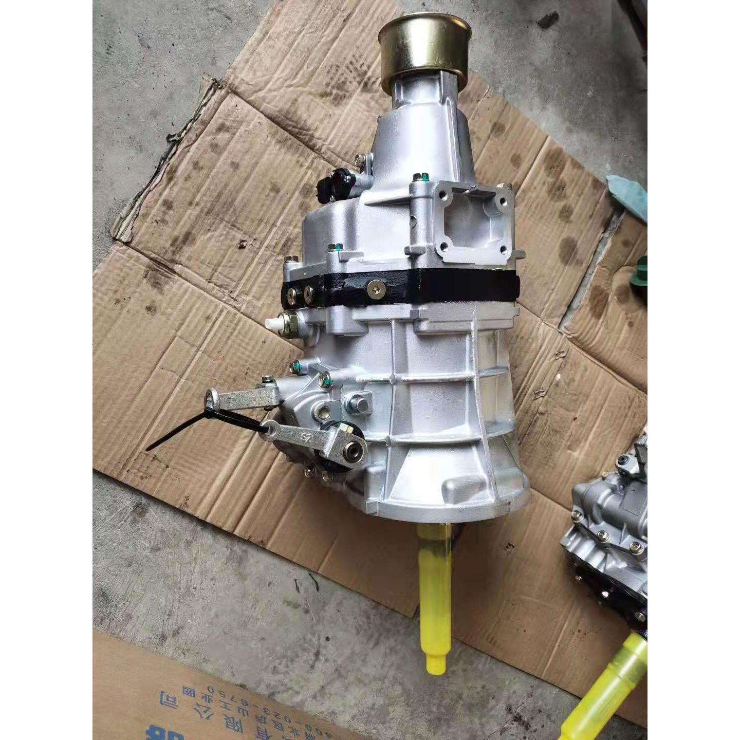 金杯海狮面长城皮卡赛弗3Y 4YVVT 4RB2 491Q变速箱