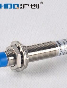 -直24V三线    NDC0NM18MM 1ZX1径2MEP接近开关E2E -