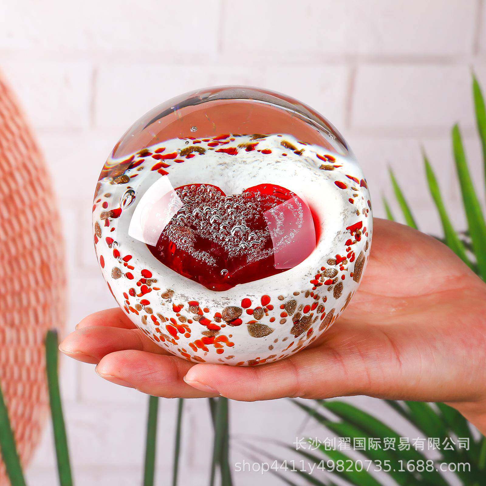 情人节创意礼品手工玻璃雕塑3D爱心球玻璃纸镇婚庆礼品亚马逊热销