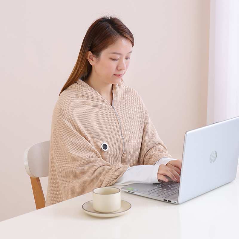 暖身毯秋冬发热披肩披风斗篷外套usb充电加热毯子保暖电热供电