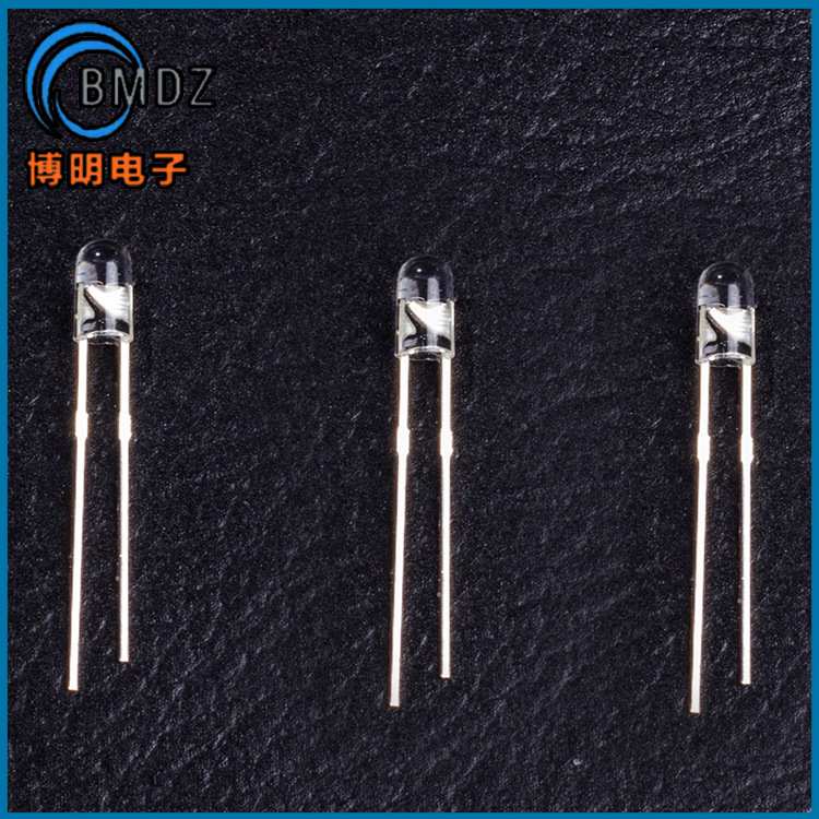 F5/5mm草帽低光衰暖白短脚 金线草帽暖白光led灯珠6-7LM高亮直插