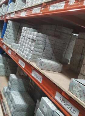 经销Rexroth力士乐直线滑块R165132420    R166581320   当天发货