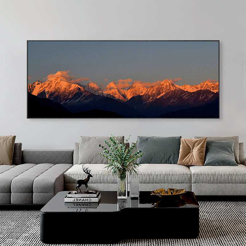 日照金山 现代简约客厅装饰画贡嘎梅里雪山酒店沙发墙背景墙挂画