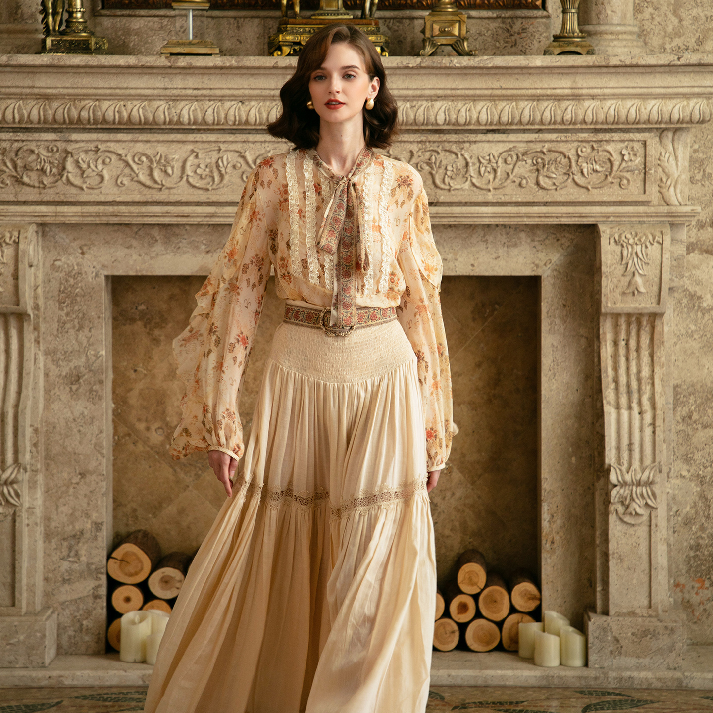 Renya/疏时博物馆系列·蕾丝镶拼设计蝴蝶结衬衫