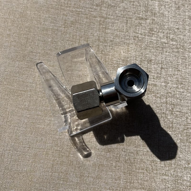 外螺纹Z3/8 内螺纹M20X1.5 内螺纹Z3/8 不锈钢内外丝组合三通 304