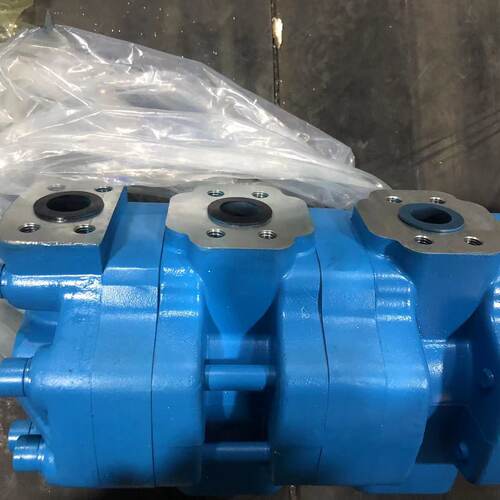 供应CPC4a-63/20/20-D8R三联齿轮泵多种规格