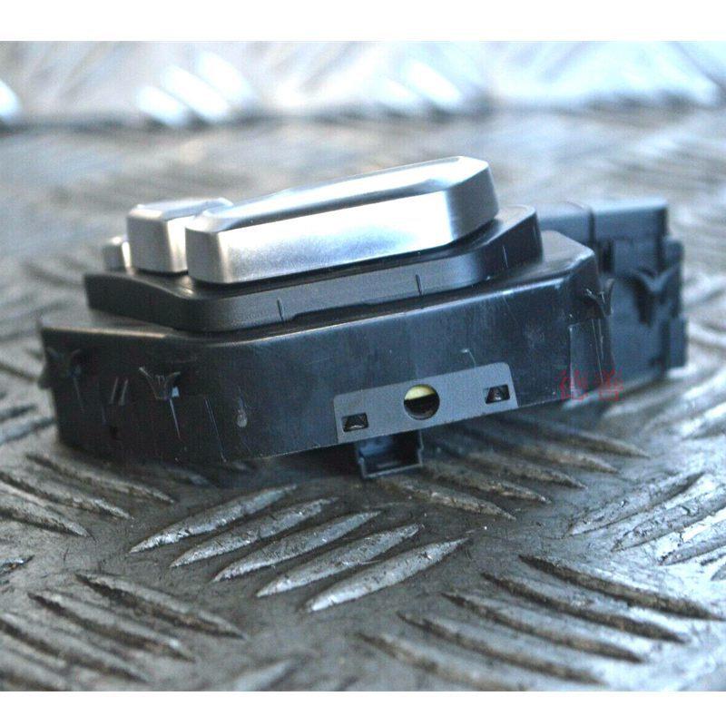 适用奔驰156GLA180GLA200GLA260等汽车座椅开关原装拆车件