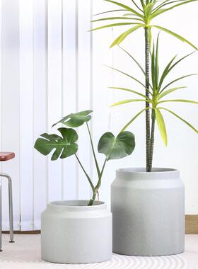 浅灰色简约北欧民宿创意个性园艺家居阳台千年木百合竹落地大花盆