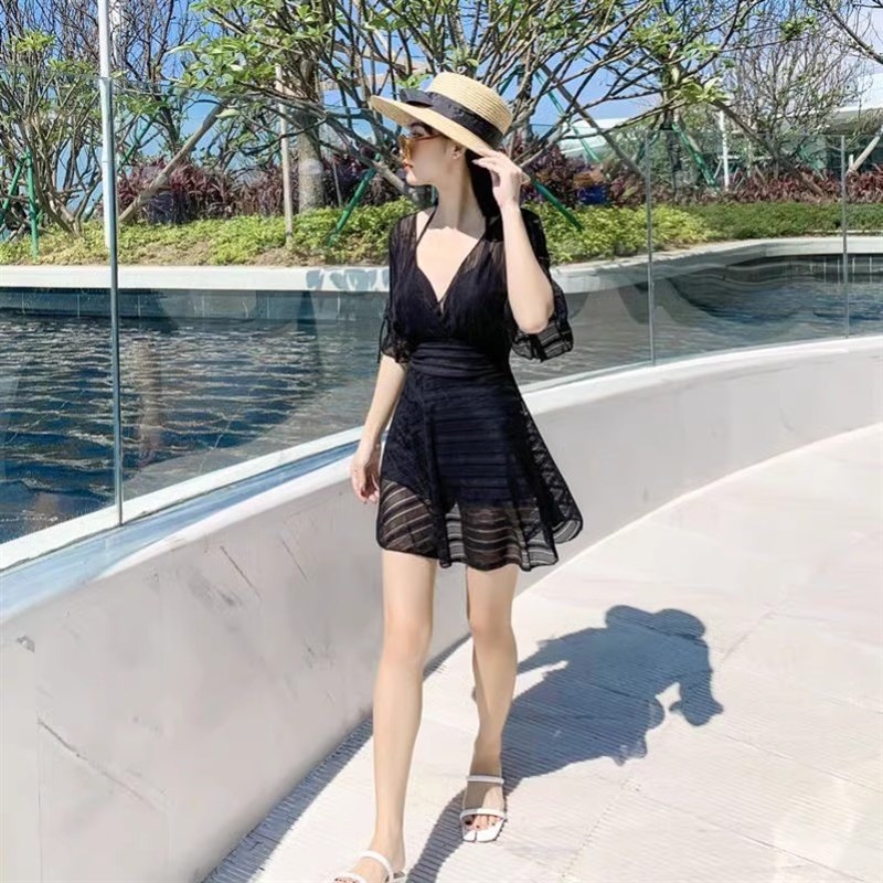 泳衣女裙式连体大码胖MM遮肉显瘦韩版ins风时尚露背温泉新款泳装