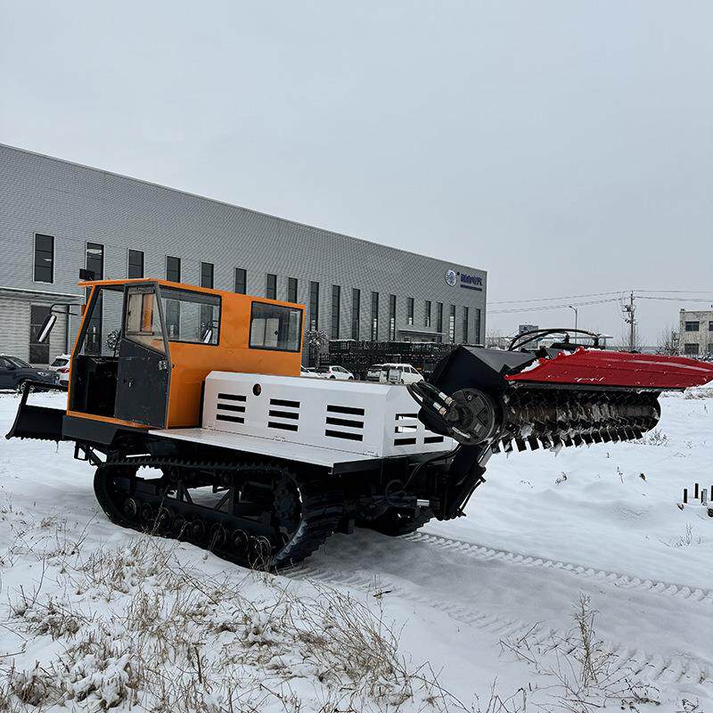 862大型滑雪雪道场压雪机平 雪场整履带破冰机推雪车 雪场压雪车