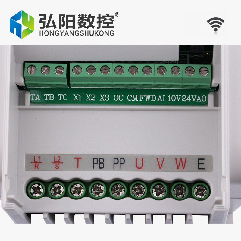 现货四方变频器E00-2S0015L雕刻机主轴电机变频器1.5/2.2/.7KW