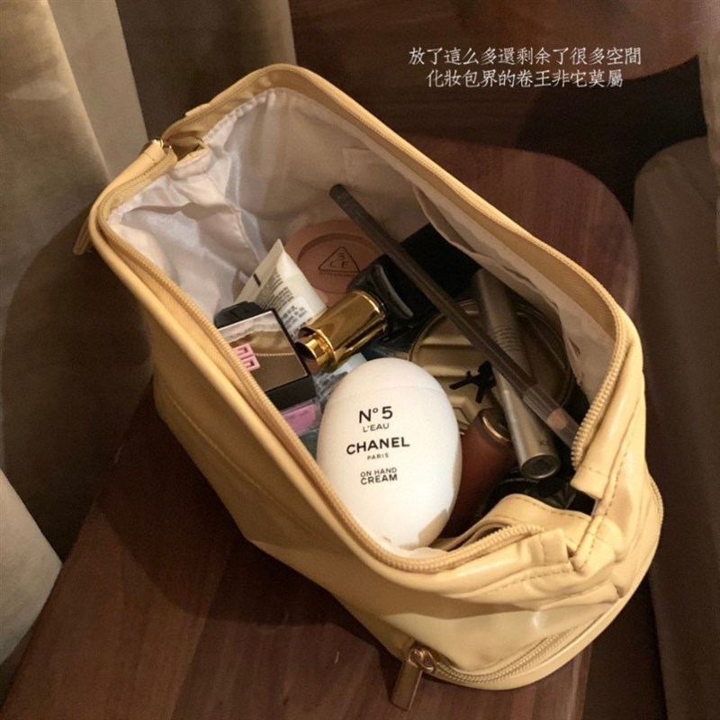 大容量巨能装云朵双层化妆包新款便携式手提收纳袋ins防水收纳包