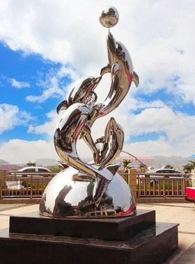 不锈钢雕塑艺术马大型雕塑定制金属雕像小区园林景观装饰动物摆件