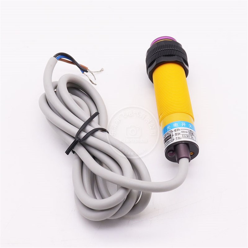 沪工m18远距离漫反射光电开关1米可调E3F-DS100C4 P1 C2 P2 Y1 Y2