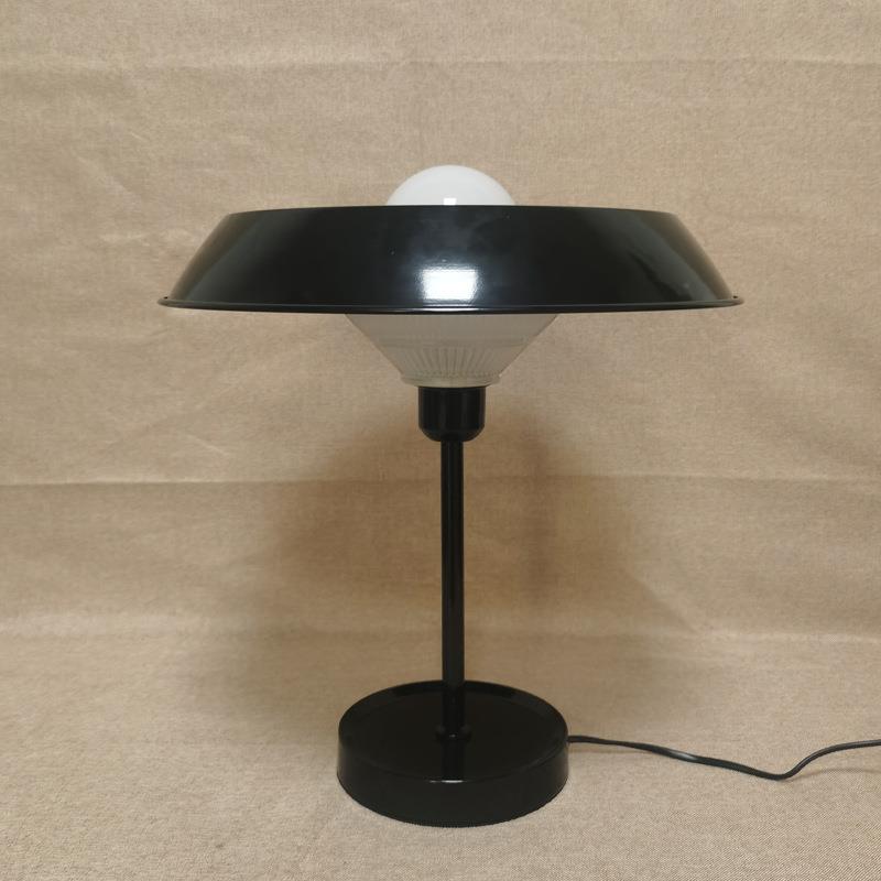 后现代美式复古设计师床头灯卧室客厅茶几书房样板房展厅装饰台灯