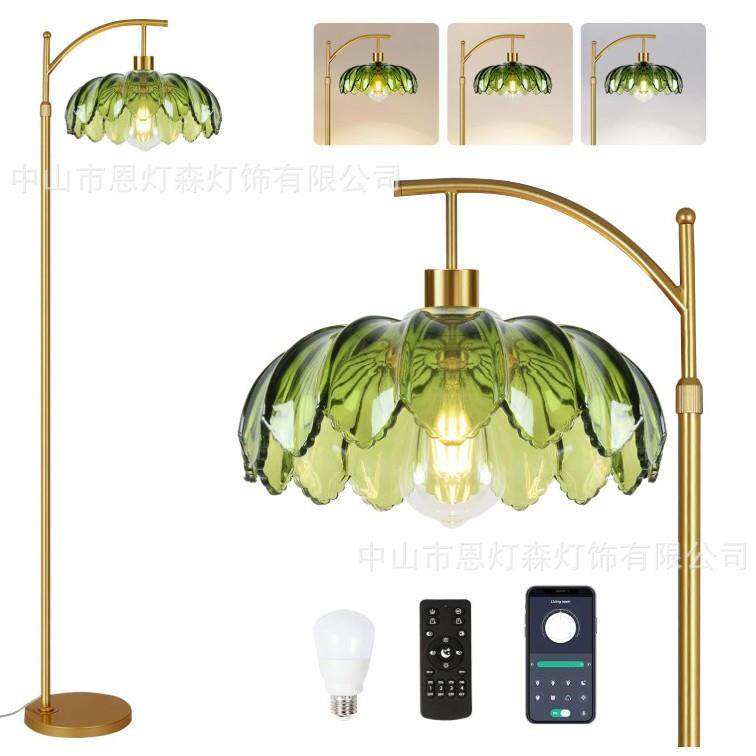 新款北欧客厅轻奢led餐厅简约高级感台灯卧室创意设计玻璃落地灯