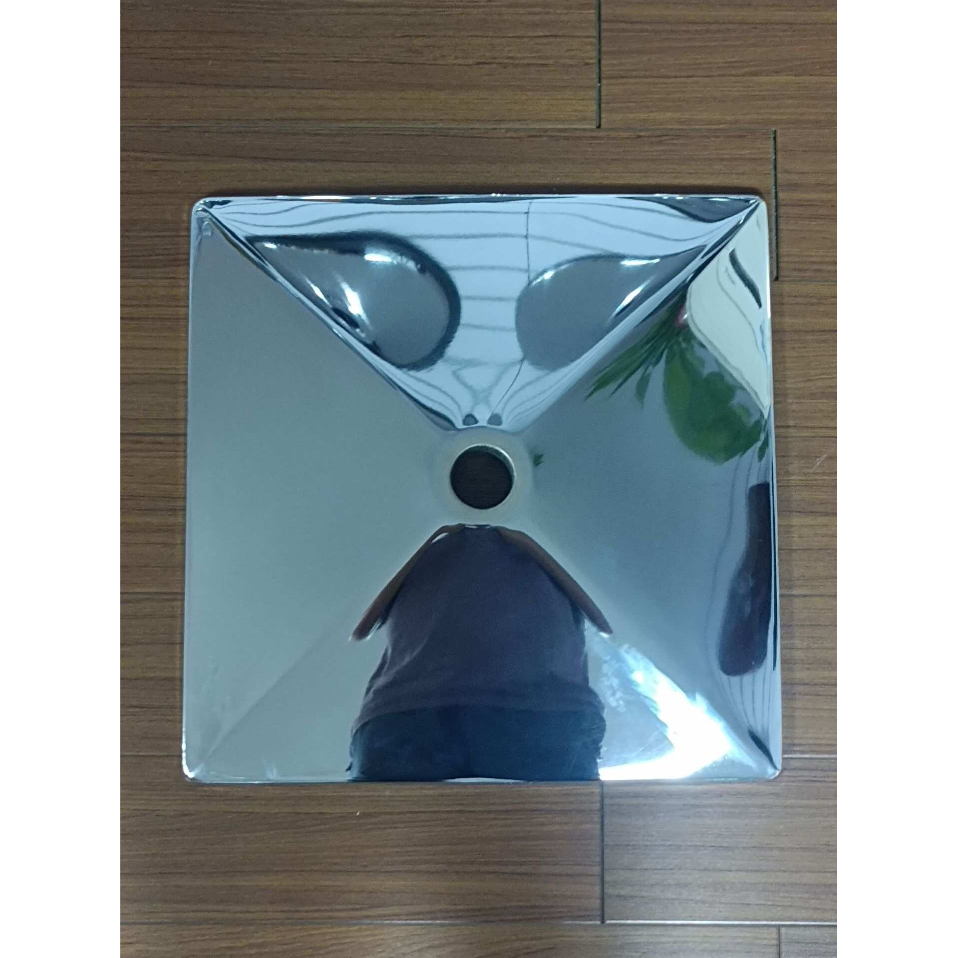 理发椅底盘中泵方盘