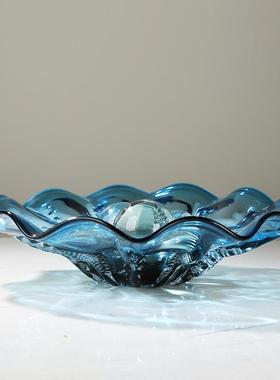 轻奢蓝色花瓣琉璃果盘糖果收纳盘现代轻奢客厅样板房售楼处干果盘