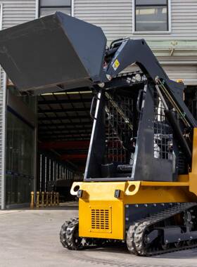 小型滑移装载机HT25履带/轮式养殖场装载机滑移装载机