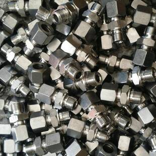 不锈钢测压水管活接头 不锈钢四通快拧接头 不锈钢胶管丝扣接头
