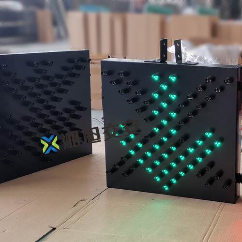 隧道车道指示器600X600红叉绿箭通行灯双面雨棚收费站顶棚灯