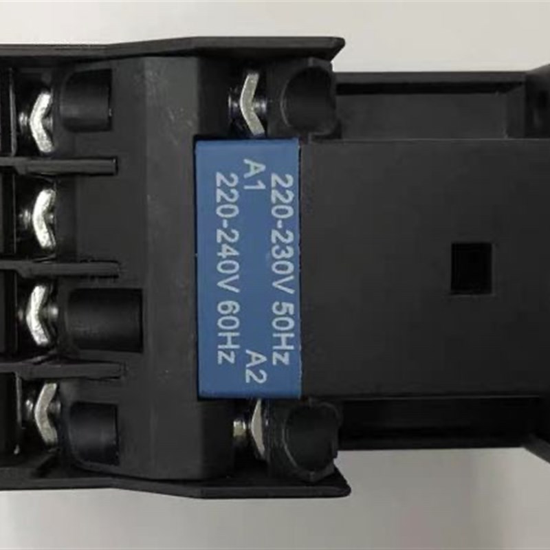 原装全新正品LC1-D1810M7N AC220V 50/60Hz施耐德交流接触器