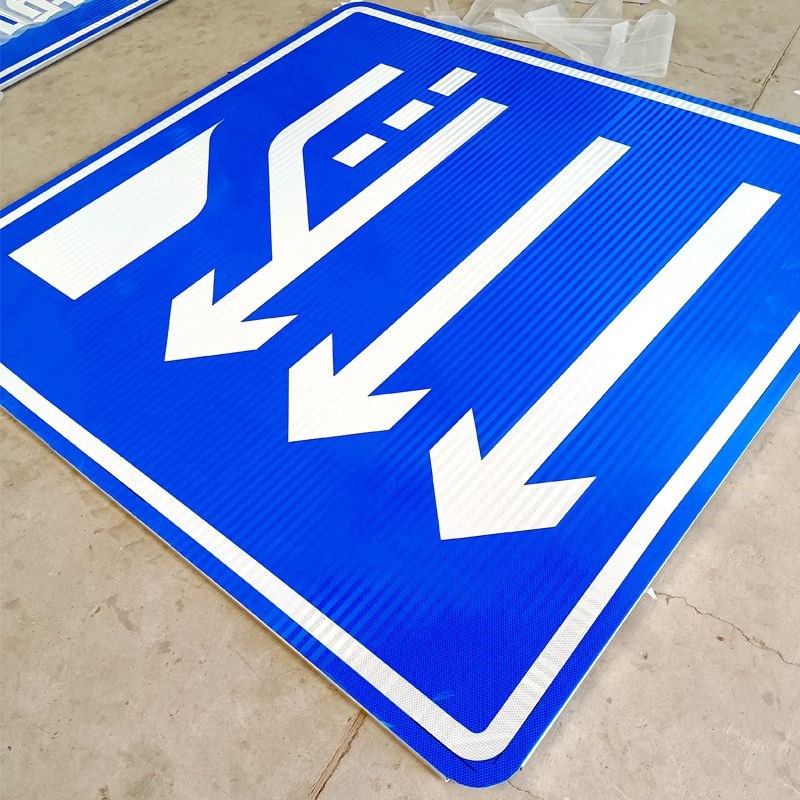 定制做高速公路交通设施产品标志杆标志牌道路指示牌反光路牌立柱