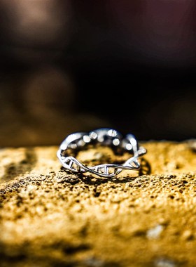 理科生礼物DNA戒指简单创意学生礼物