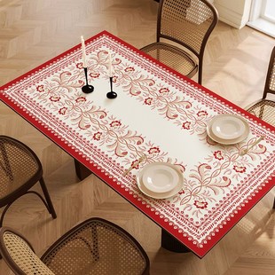 法式红色新年节日希尔薇花皮革餐桌垫复古防水防油桌布桌面茶几垫