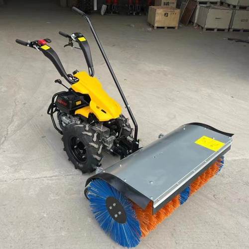 15马力全齿轮扫雪车小型滚刷式抛雪车扬雪机道路积雪清理机海拓