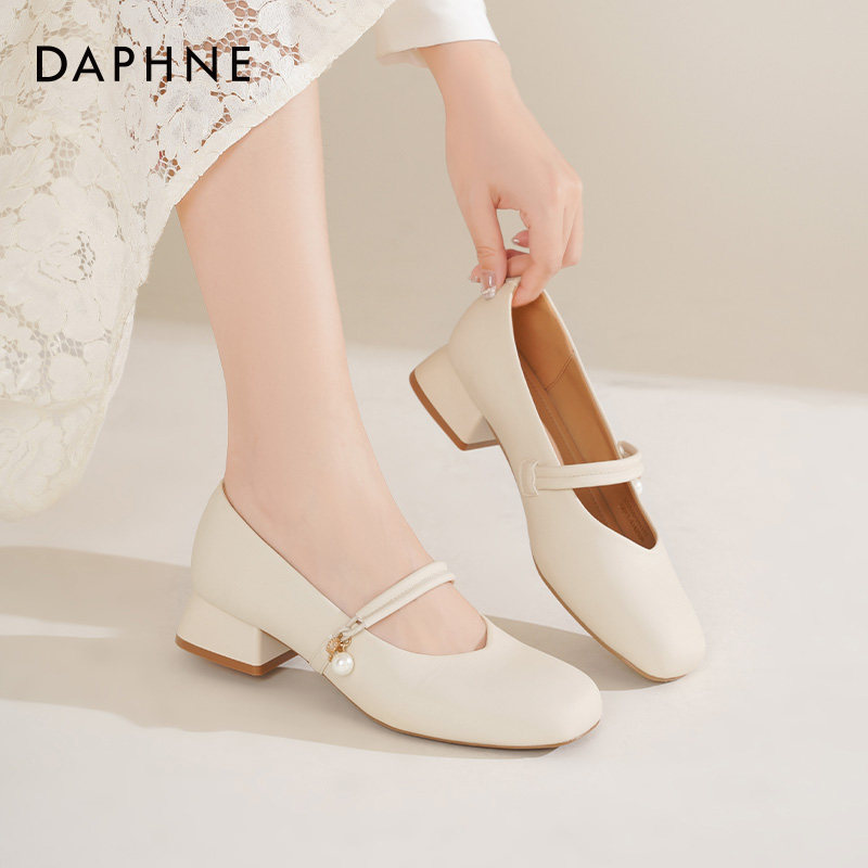 达芙妮裸色高跟鞋2026新款