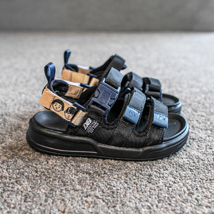 帅气儿童凉鞋男童鞋子薄款软底2021年夏季新款女童黑色外穿宝宝鞋