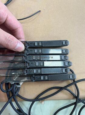 汉立新光纤放大器HS-FV62，拆机成色新，有5个，功能包好—议价