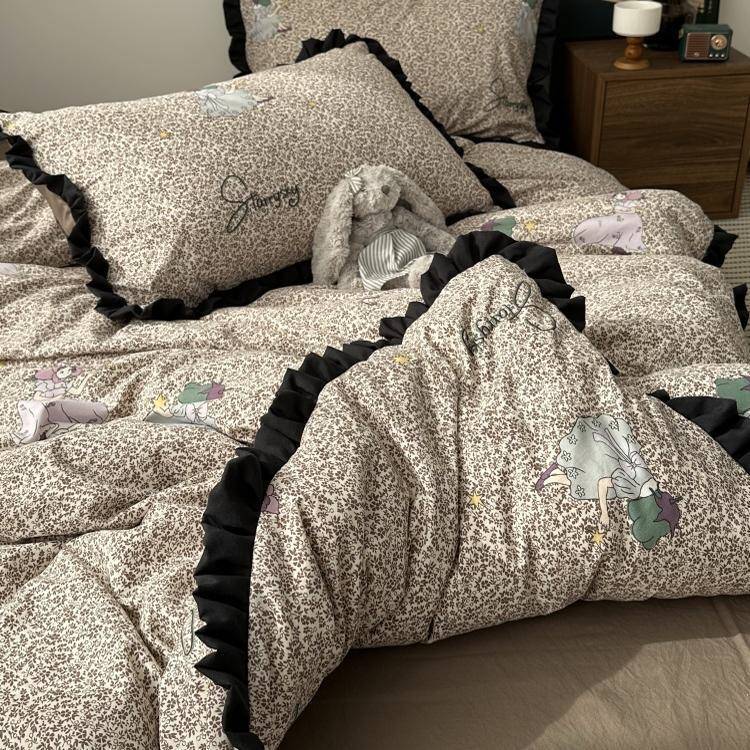 【折扣价】法式复古赫本风少女黑花边小碎花针织水洗棉四件套床单