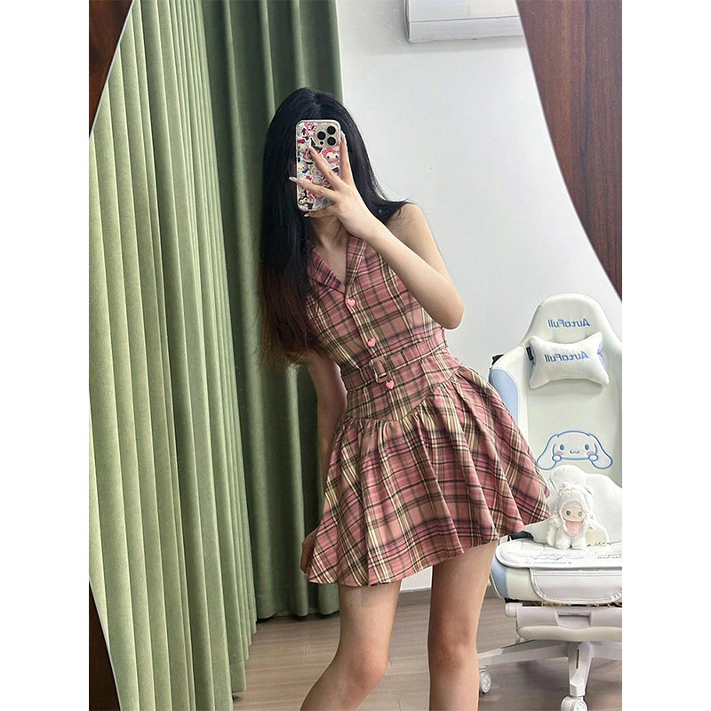 miu系格纹无袖西装领连衣裙女夏季2025新款小个子收腰显瘦短裙子
