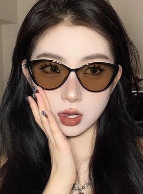 墨镜女猫眼太阳镜2025新款潮防紫外线网红辣妹眼镜高级感黑框茶色